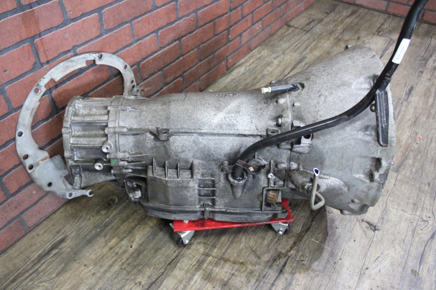 06-10 GRAND CHEROKEE SRT8 6.1L OEM AWD AUTO TRANSMISSION GEAR BOX 52108630AA