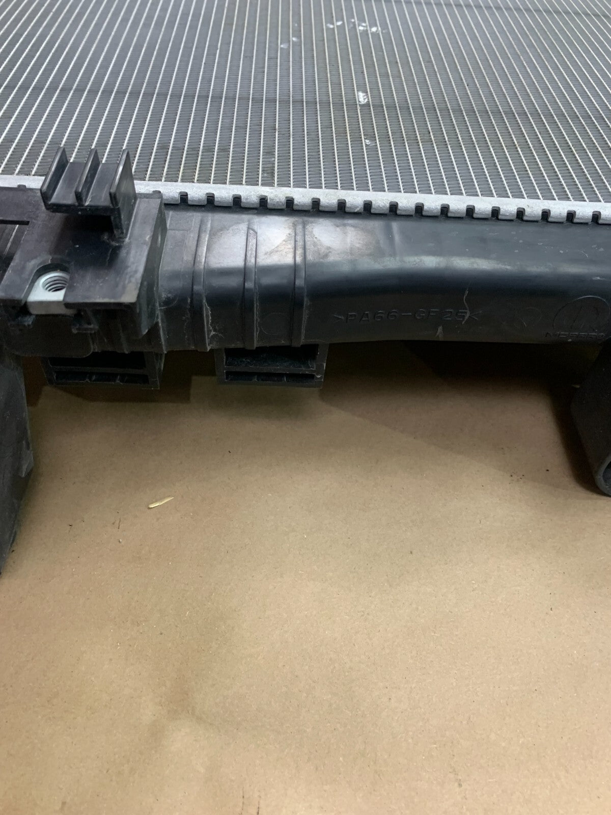 2014-2019 Ram 1500 EcoDiesel 2500/3500 6.4 Engine Cooling Radiator Assembly 195k