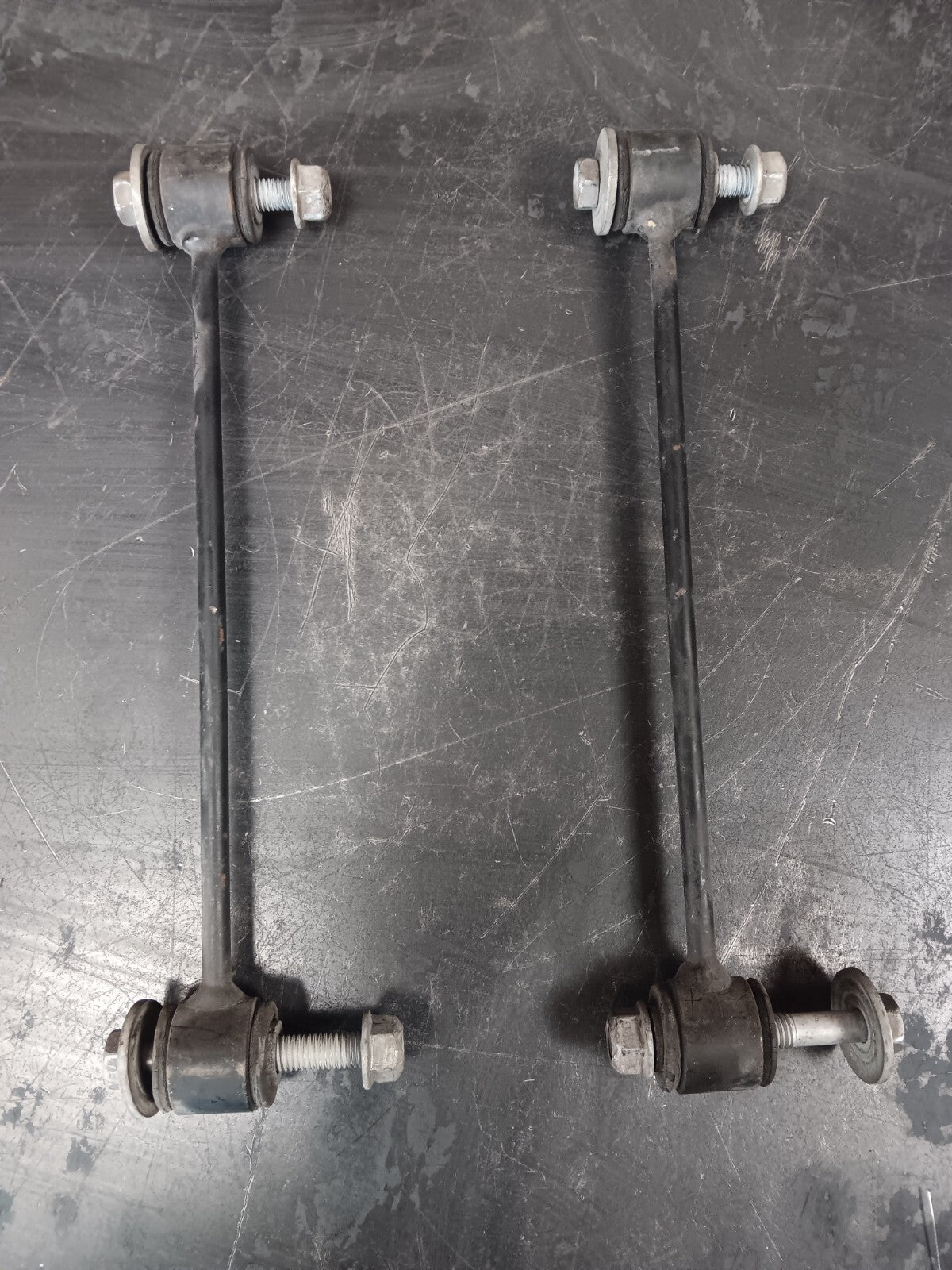 Dodge Charger/Challenger/300 Rear Stabilizer Sway Bar End Link Set of 2