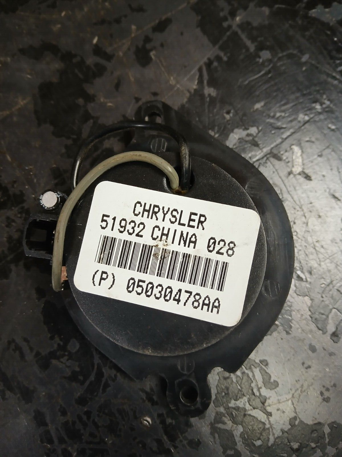 2008-2011 Dodge Caliber Kicker Audio Sound Speaker Tweeter 05030478aa