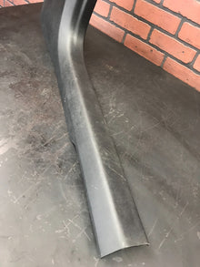 2012 Chrysler 300 Front Passenger RH Side Black Door Sill Scuff Plate 100017166