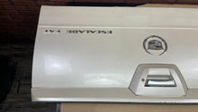 02-06 Trunk/Hatch/Tailgate/Endgate ESCALADE EXT 170-00732B White Diamond Pearl