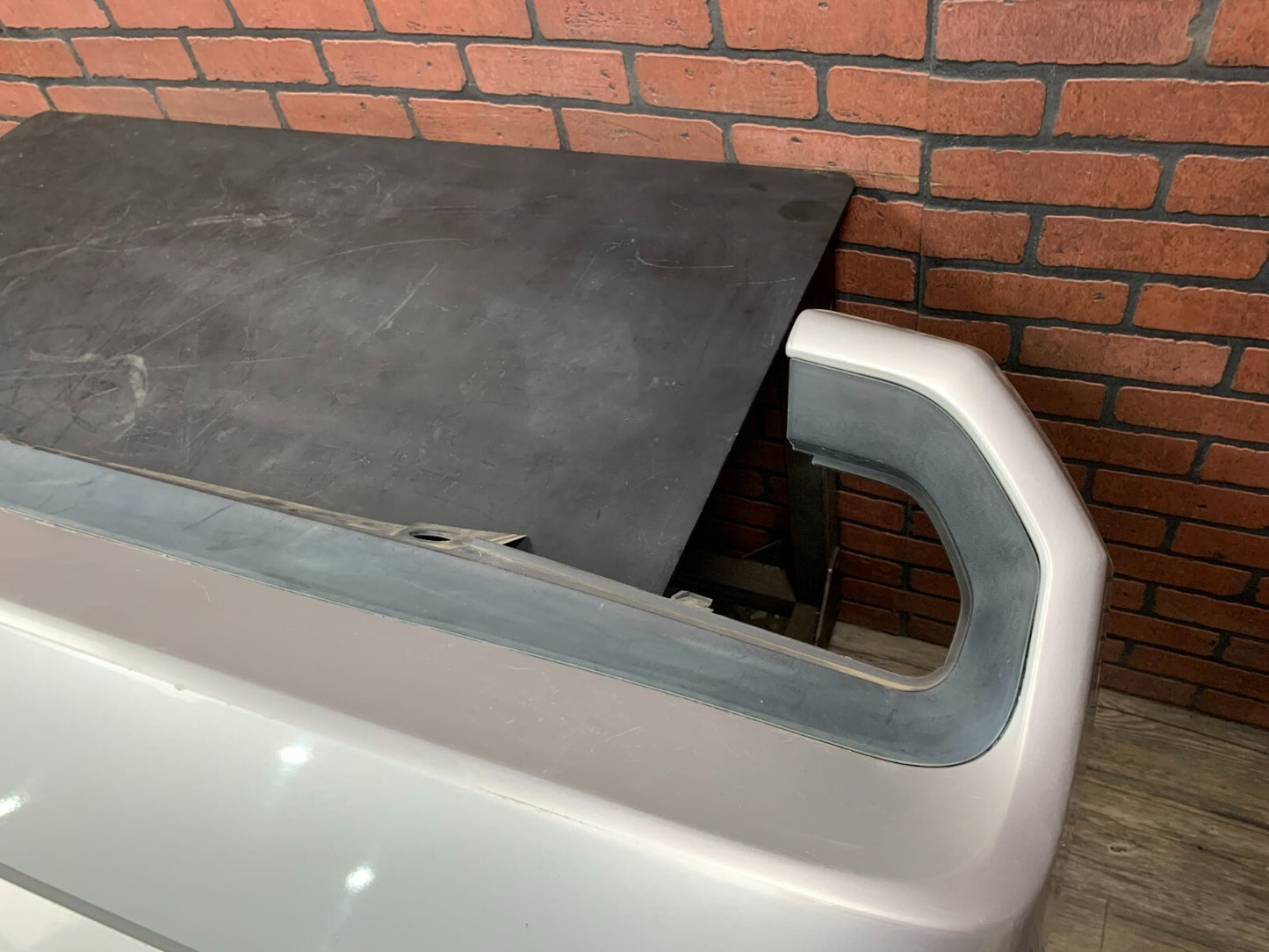 2008 - 2014 DODGE CHALLENGER SRT8 REAR BUMPER W/ DUAL EXHAUST OUTLETS *SCRATCHES