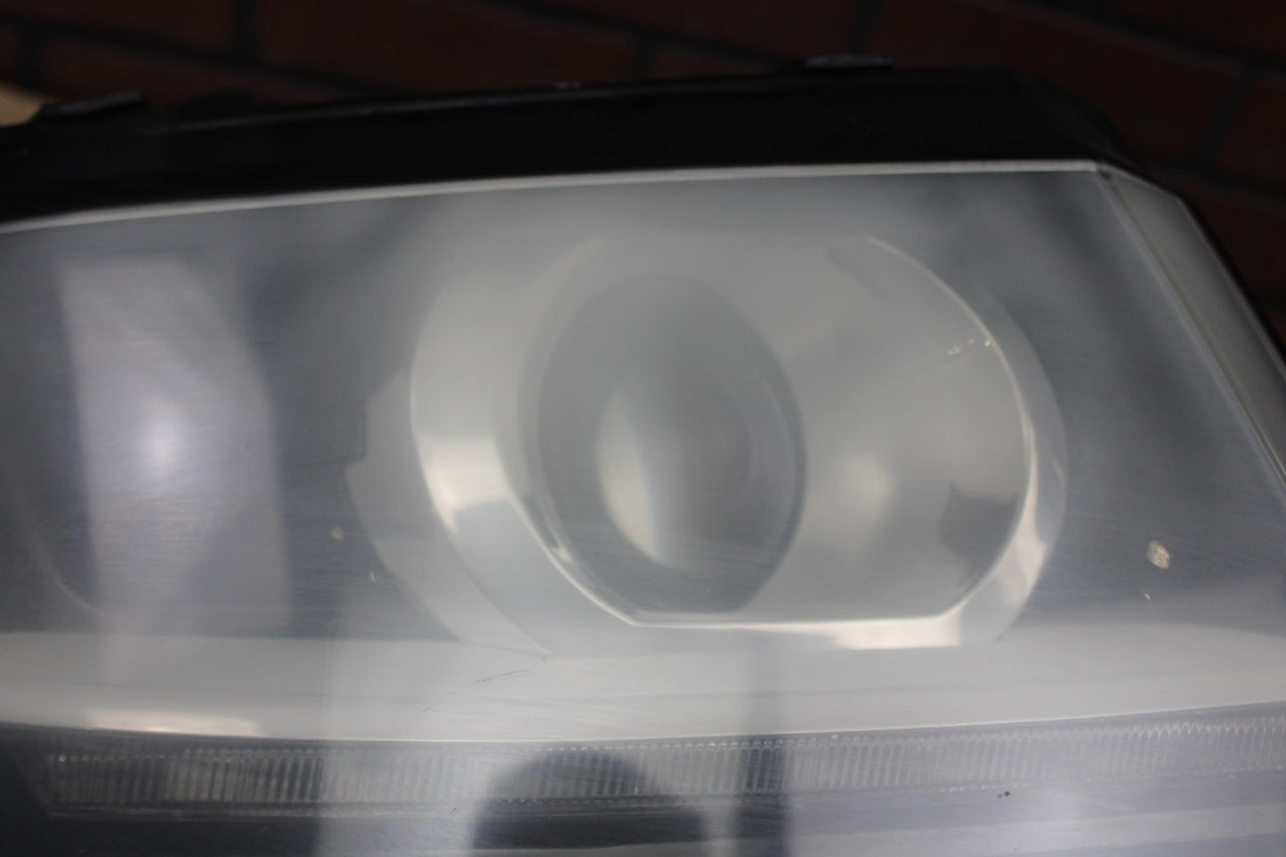 2015-2020 Chevrolet Suburban Tahoe Right Passenger RH Side HID Headlight OEM