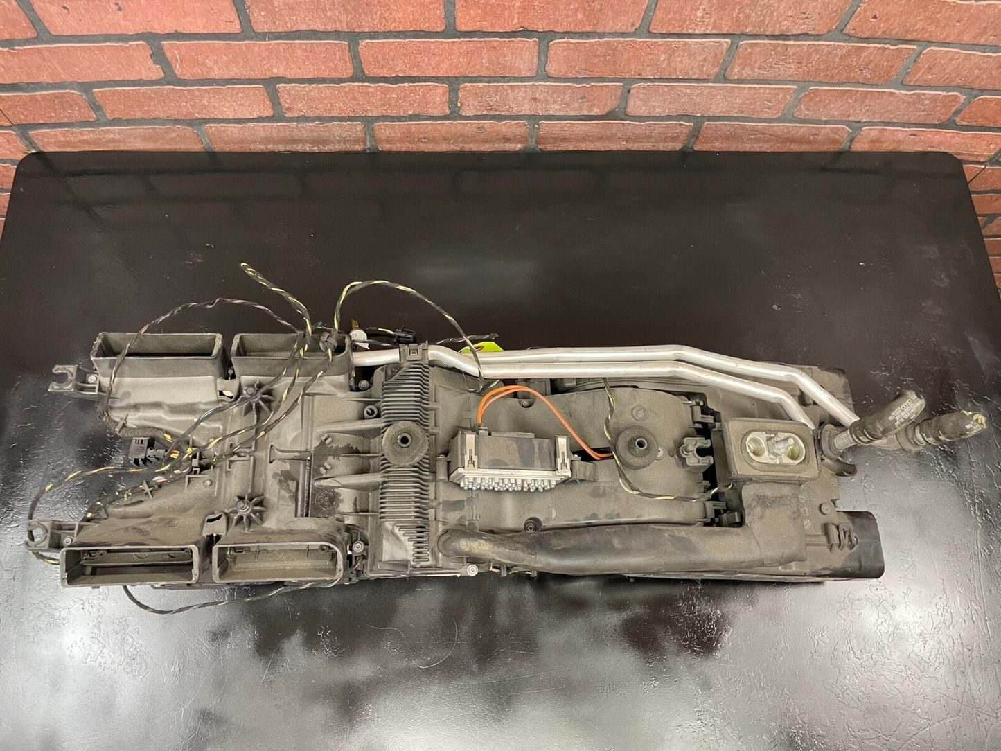 2011-2017 Audi A8L D4 OEM HVAC Center Console Climate Heater Blowing Box