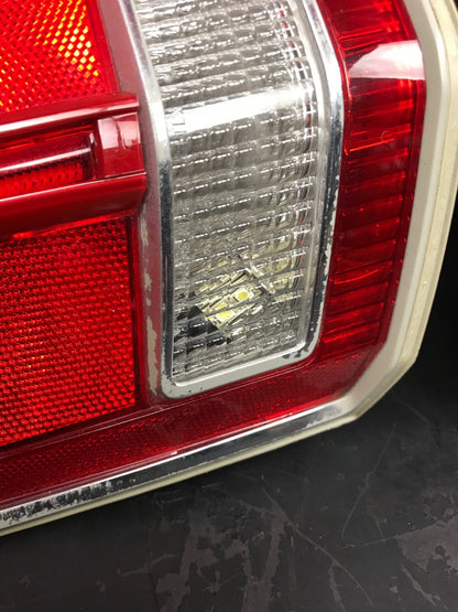 2012-2014 Chrysler 300 SRT Right & Left Tail Light Assembly Set 68154602AA