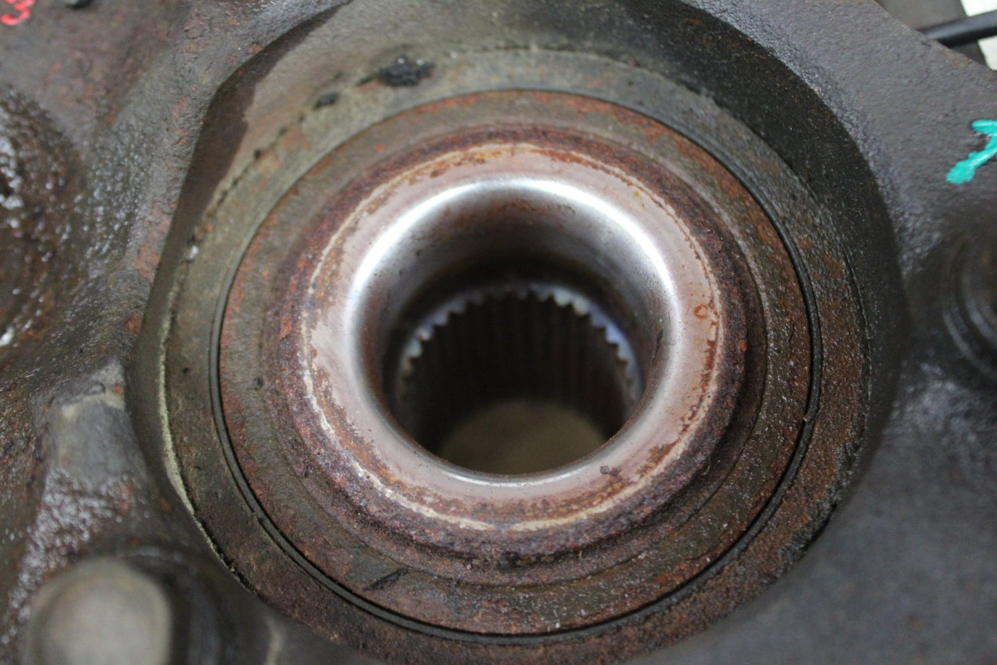 2007-2014 Cadillac Escalade OEM Front Passenger RH Side Spindle Knuckle Assembly