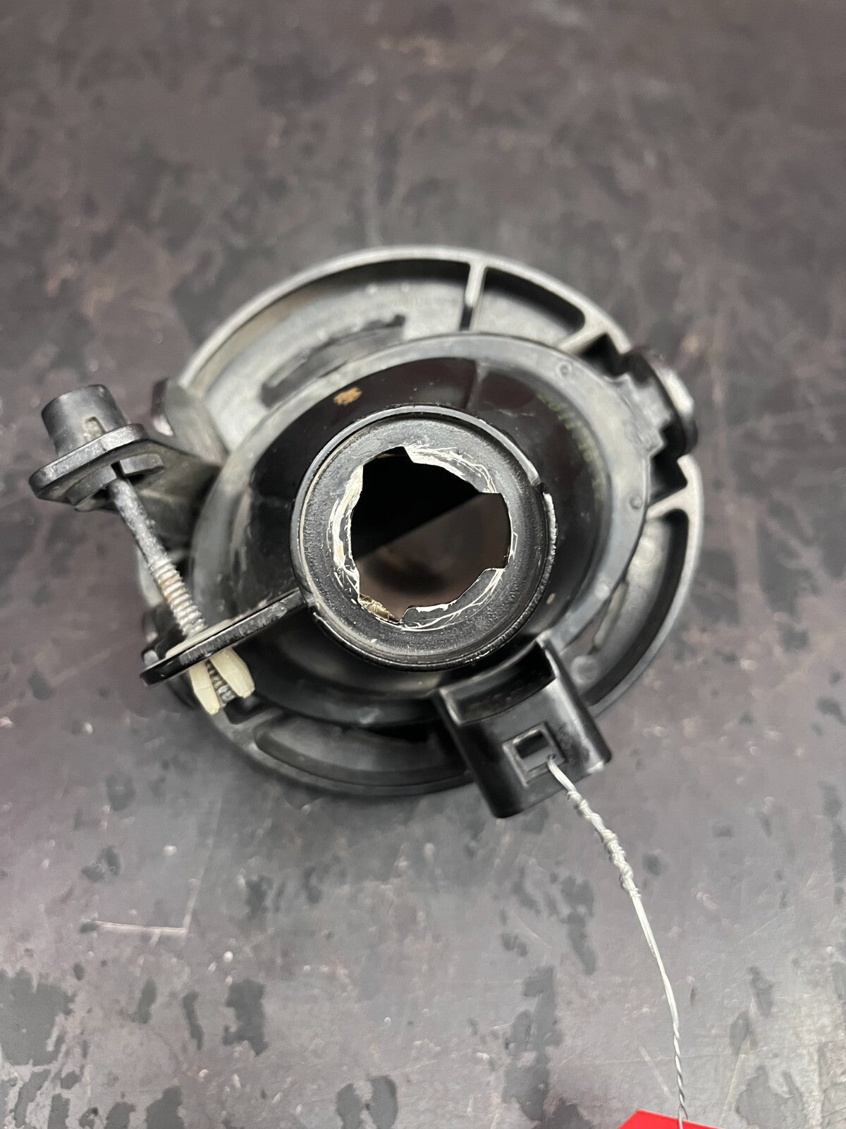 2012 Chrysler 300 Srt8 DRL Housing OEM Does not include bulb