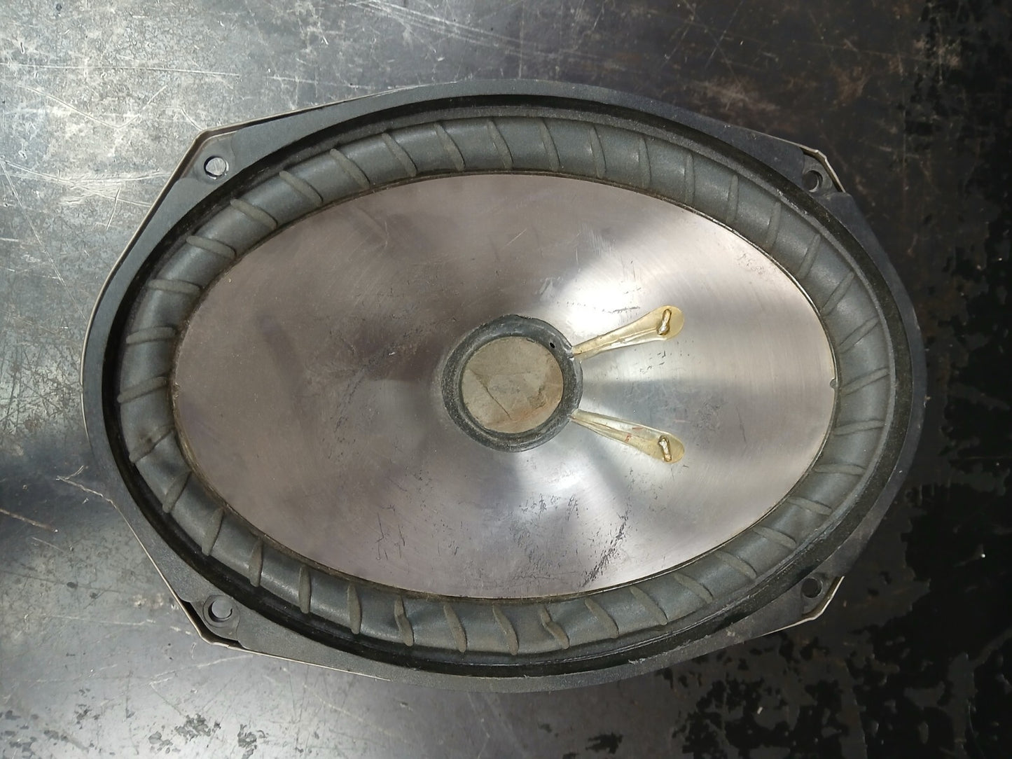 2008-2011 Challenger Grand Cherokee Audio Speaker Set 68025300aa 05030479aa
