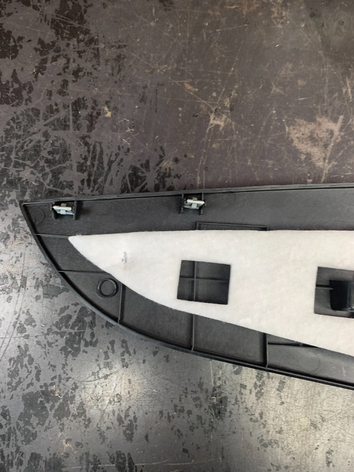 11-13 Jeep Grand Cherokee Floor Center Console Panel Right RH Side 1MC63DX9AD