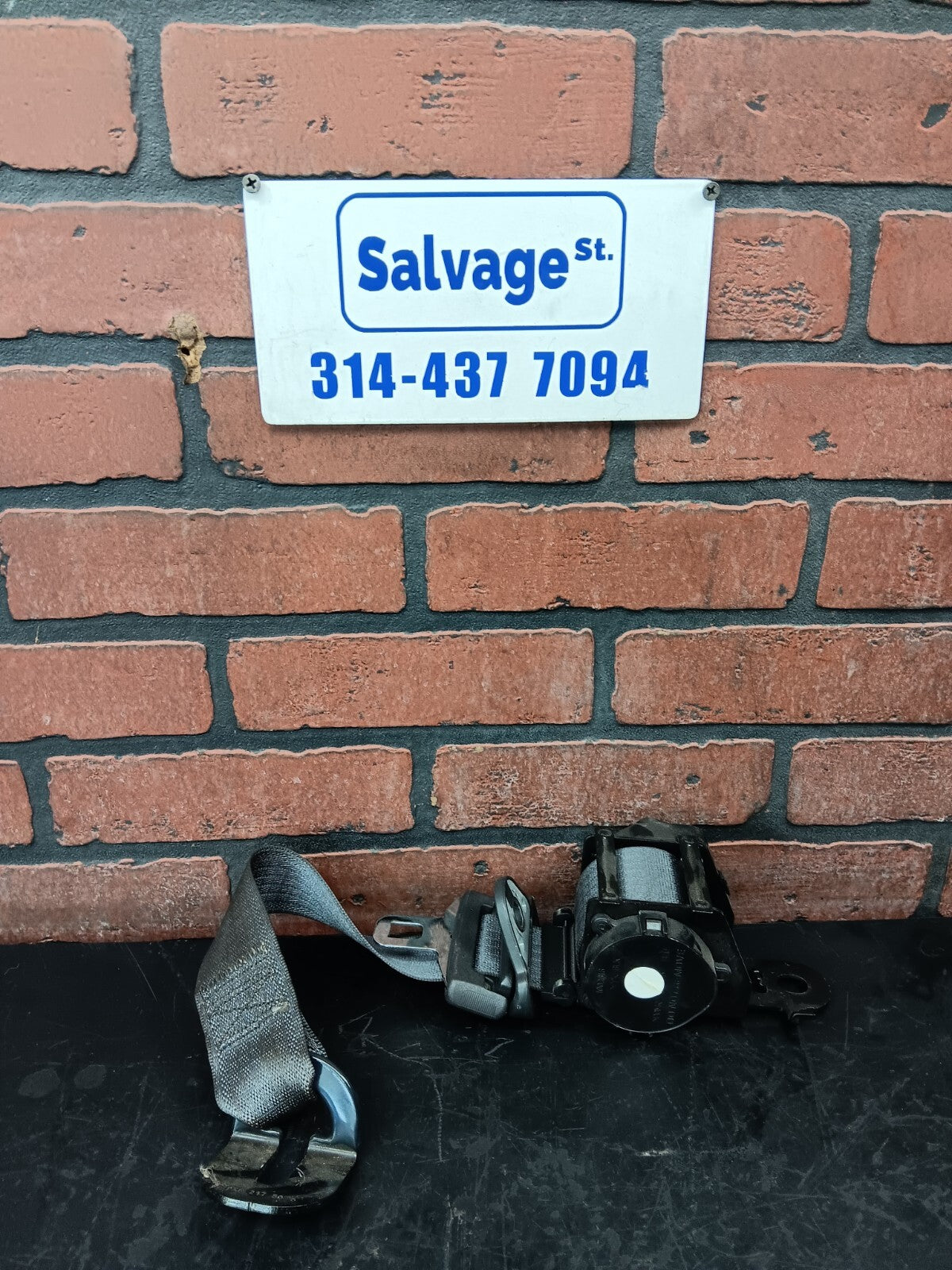 2008-2010 Jeep Grand Cherokee Rear Outer LH Seat Belt Retractor 5jb59xdvah