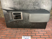 2005-2010 CHRYSLER 300 BUCKET SEAT CENTER CONSOLE FLOOR ASSEMBLY 54k