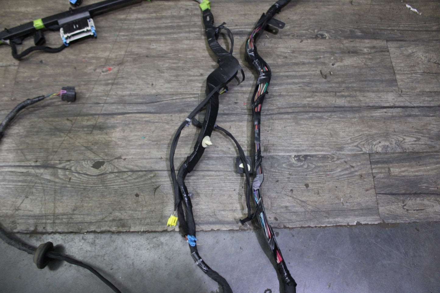 2007-2013 Cadillac Escalade Body Wire Wiring Harness Assembly OEM 20967548