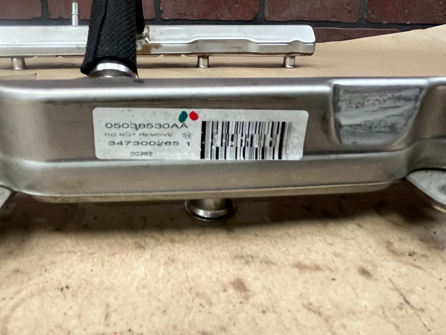 2011-2024 Dodge Jeep Chrysler SRT 6.4L 392 Scat Engine Fuel Rail 05038530AB OEM