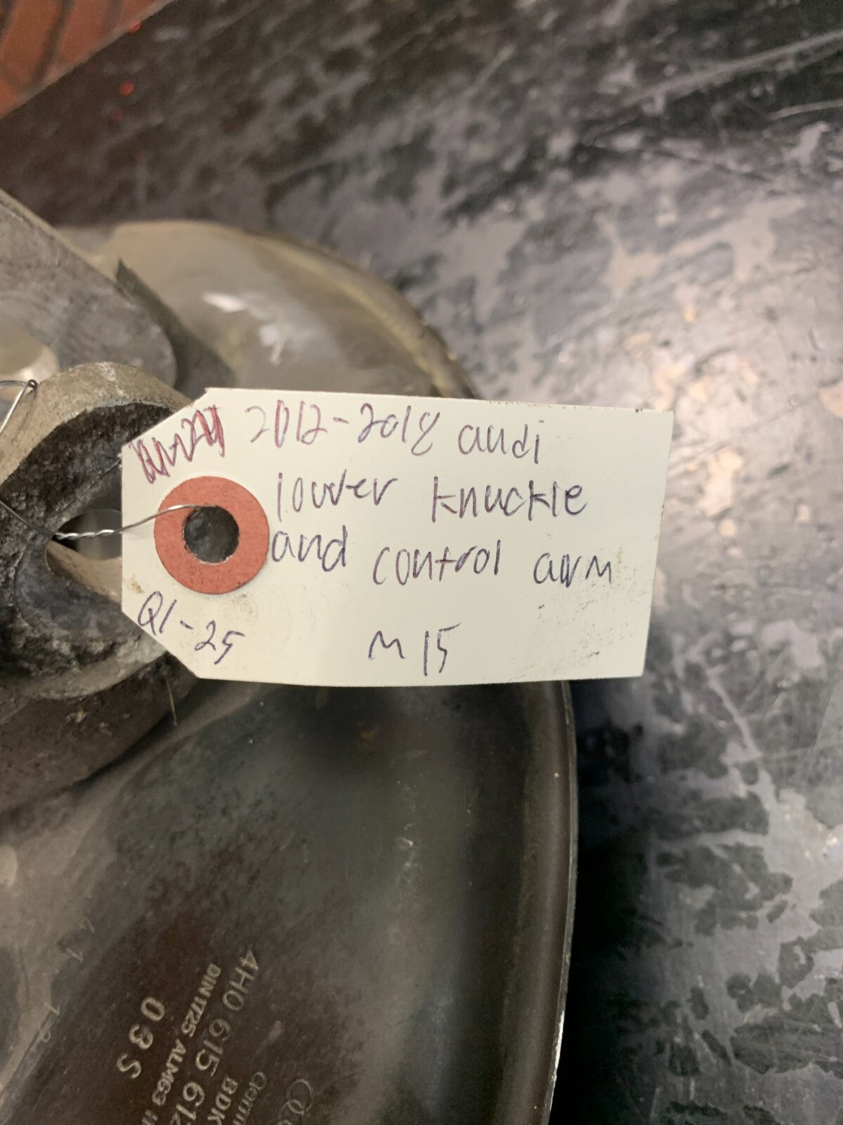 2012-2018 AUDI A8 RWD RIGHT PASS REAR LOWER SUSPENSION KNUCKLE AND CONTROL ARM