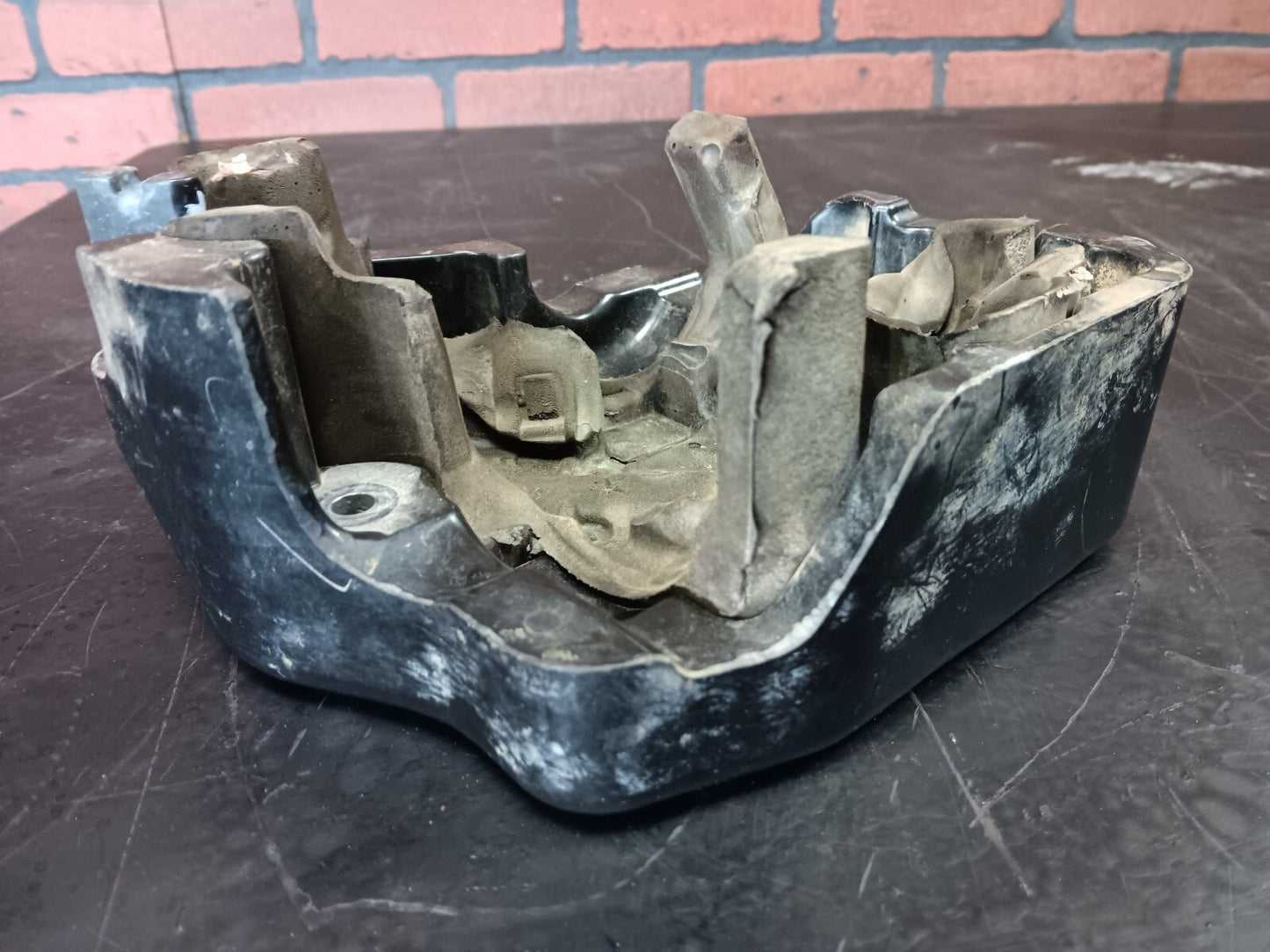 2014 Ram 1500 3.0L Eco Diesel Injection Pump Cover w/ Foam Insert 05158019ad