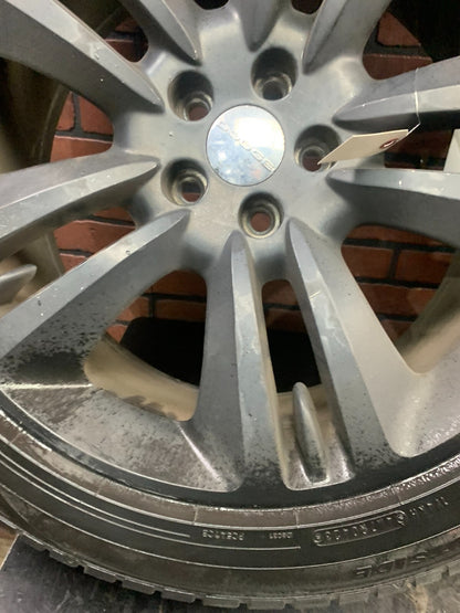 2011-2014 Dodge Charger/300/Challenger SRT8 Full Wheel Set w/ Center Caps 5 spk