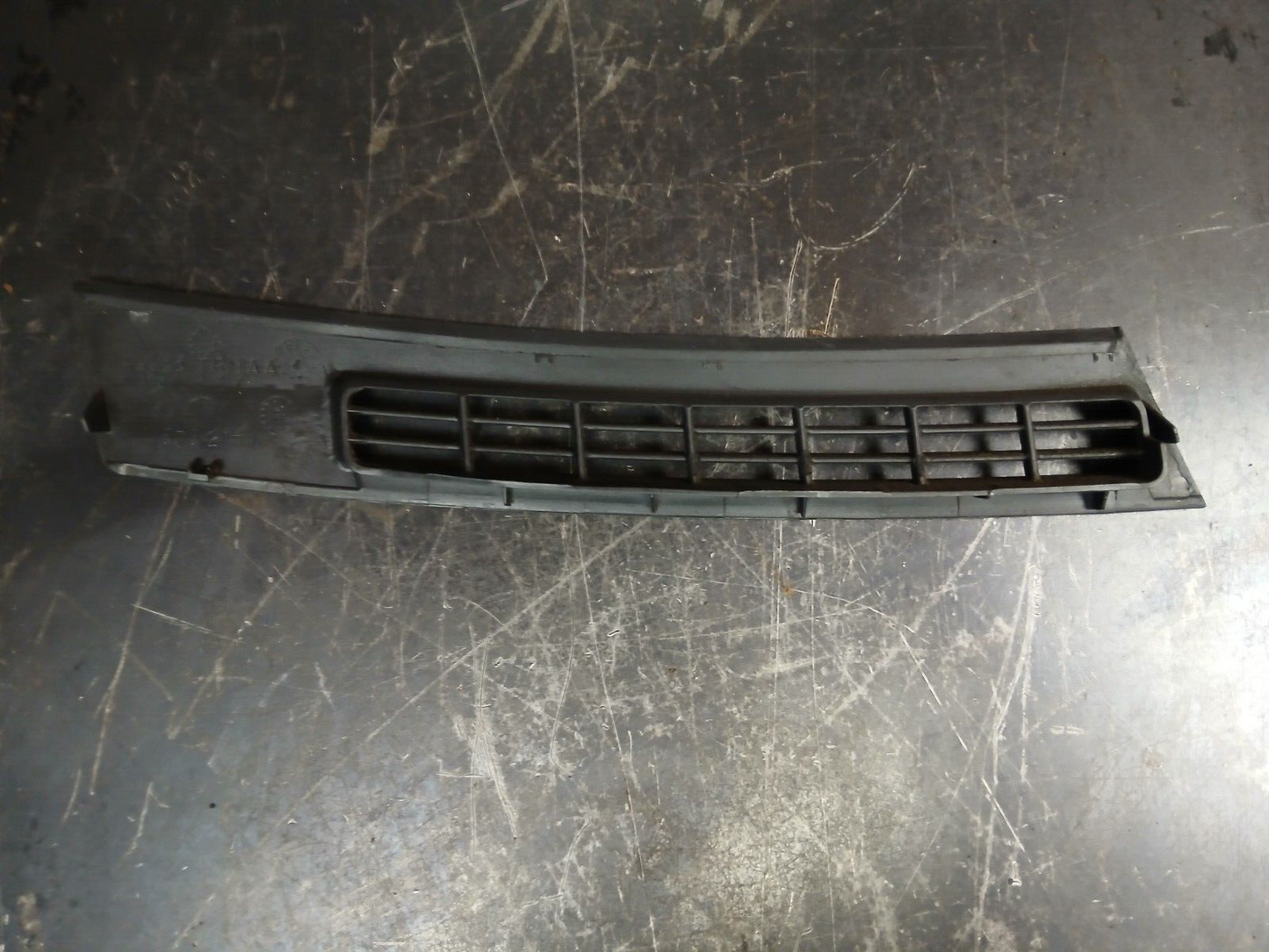2006-10 Jeep Grand Cherokee Dash Upper Defroster Vent Set 1dq54trmaa 1dq55trmaa