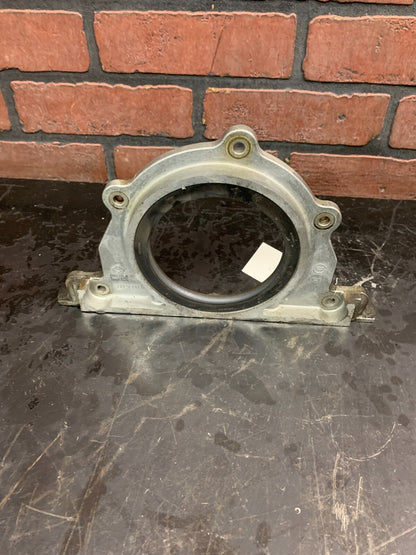 2011-2018 DODGE RAM 1500 5.7L GAS ENGINE CRANKSHAFT REAR OIL SEAL RETAINER OEM