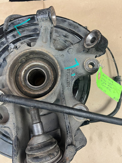 11-15 Jeep Grand Cherokee SRT 6.4 Rear Driver LH Side Spindle Knuckle 04877113ab