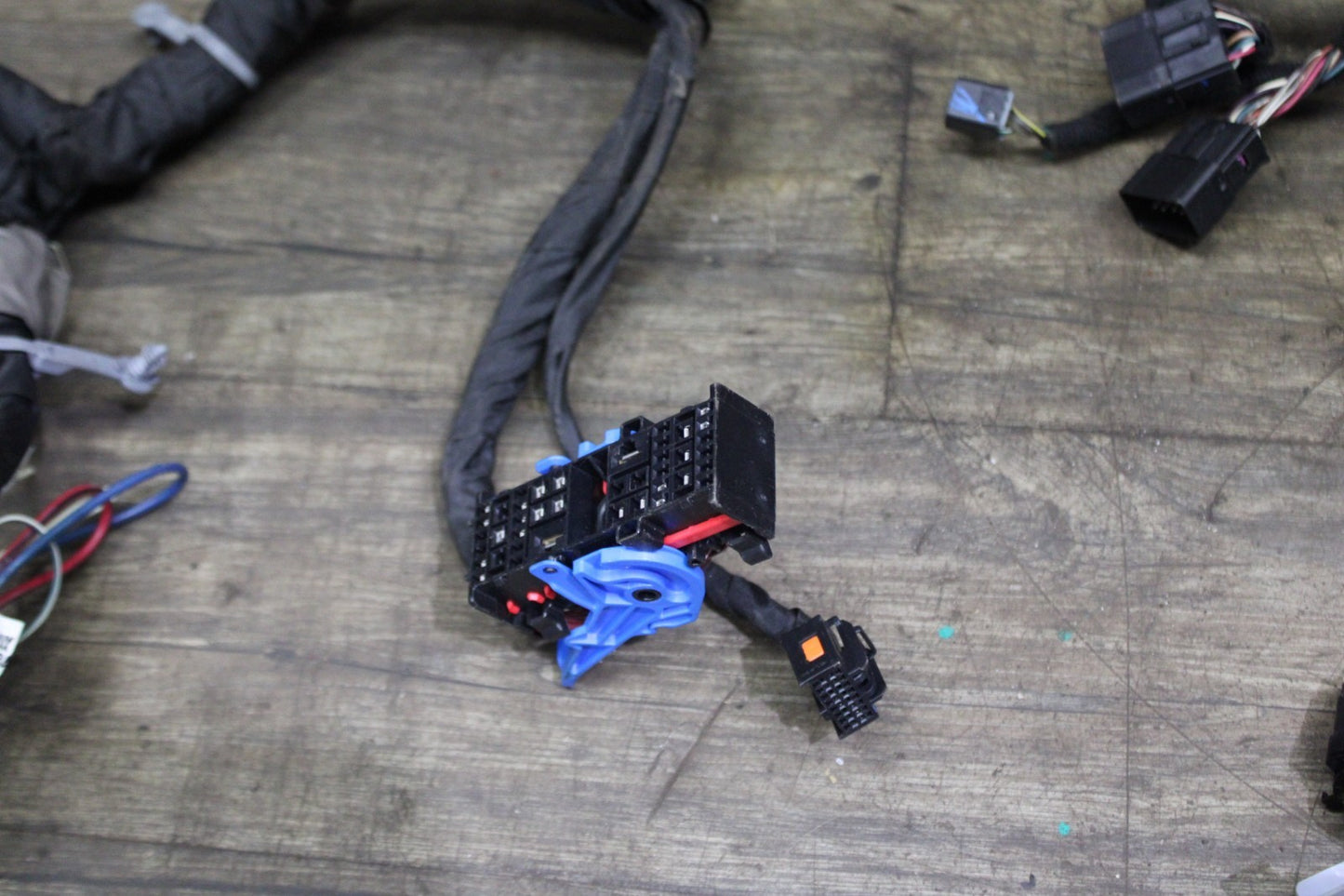 2011 Cadillac Escalade 6.2L Instrument Panel Dash Wiring Harness OEM 20953910