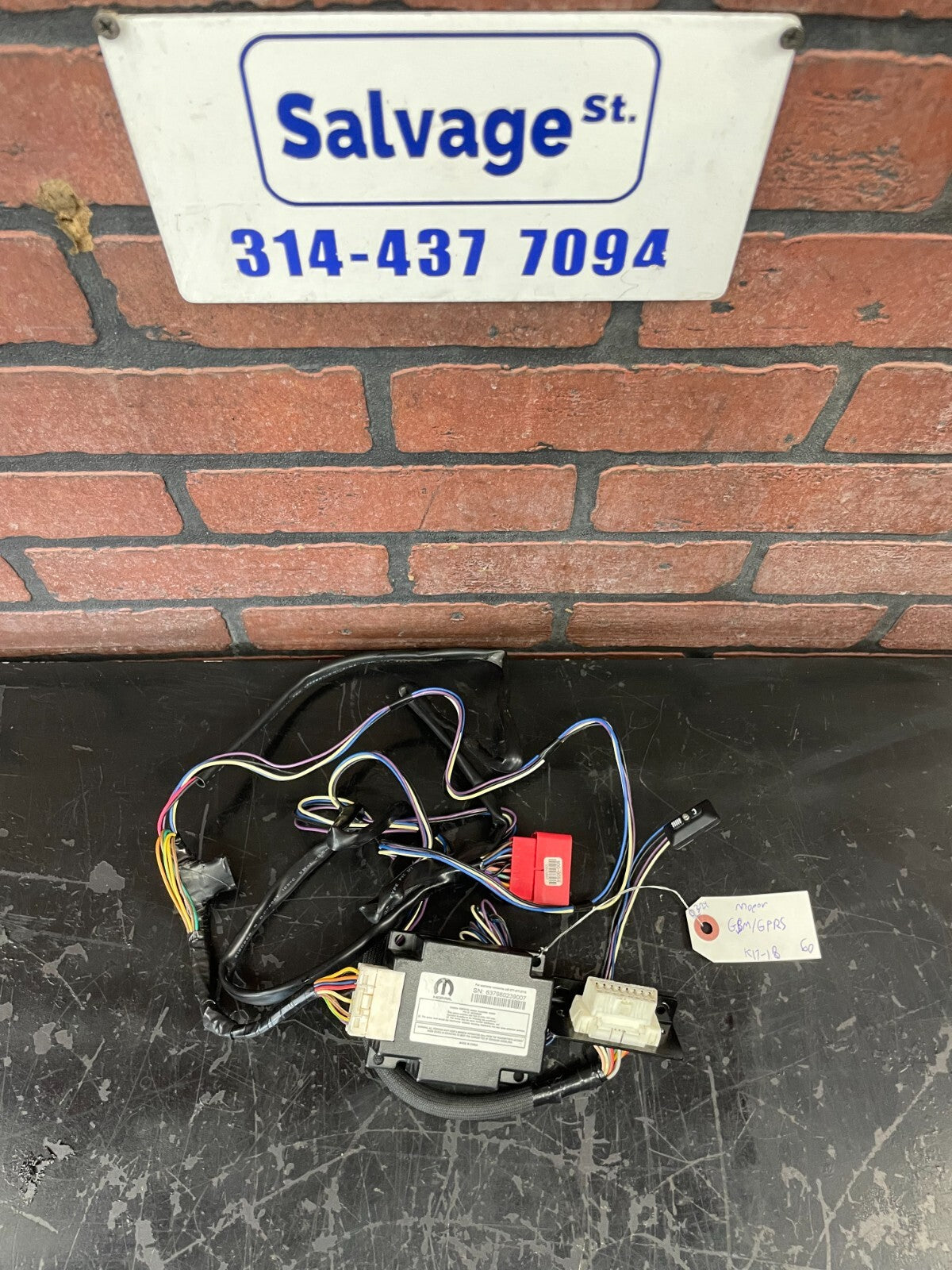 JEEP CHRYSLER RAM GSM/GPRS MODEM TRANSMITTER MODULE FCC#MIVGSM408.