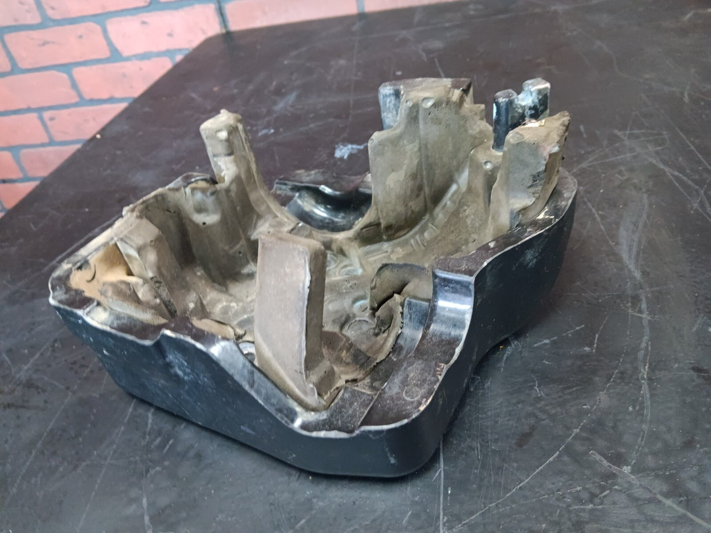 2014 Ram 1500 3.0L Eco Diesel Injection Pump Cover w/ Foam Insert 05158019ad