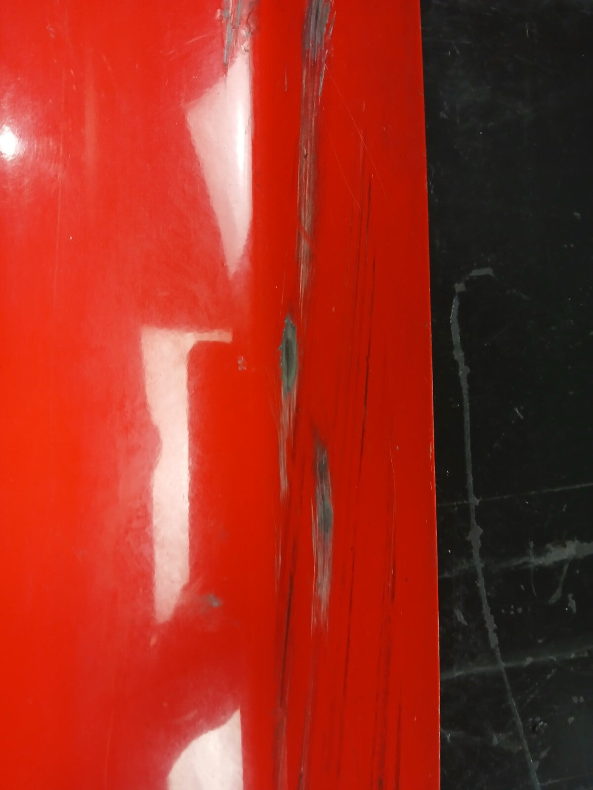 2007 Dodge Charger Passenger RH Side Skirt Rocker Panel Molding Red