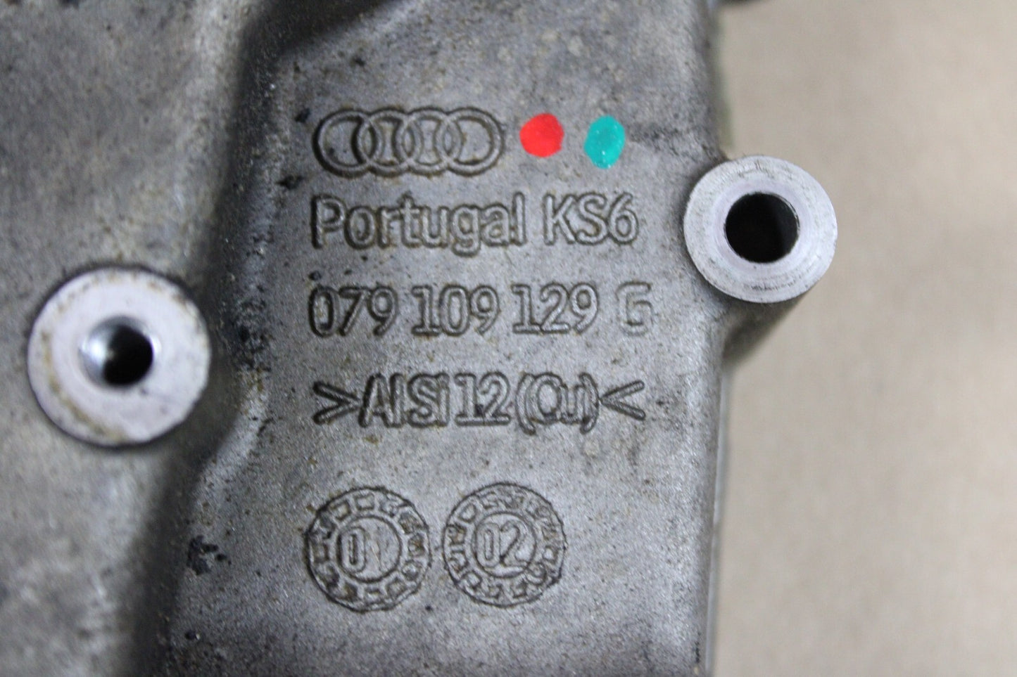 2004-2009 Audi S4 RS4 Driver LH Rear Left Side Timing Chain Cover  079 109 129 G