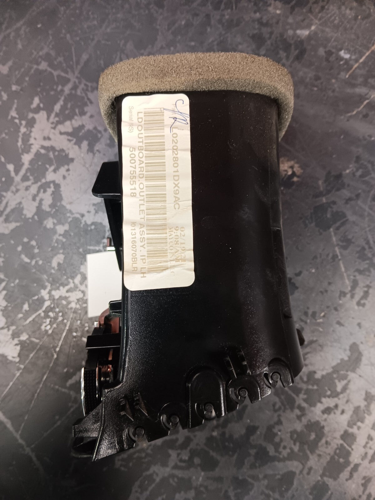 2015-2022 Dodge Charger Driver LH Side Outer Dash Air Outlet Vent l0202801dx9ac