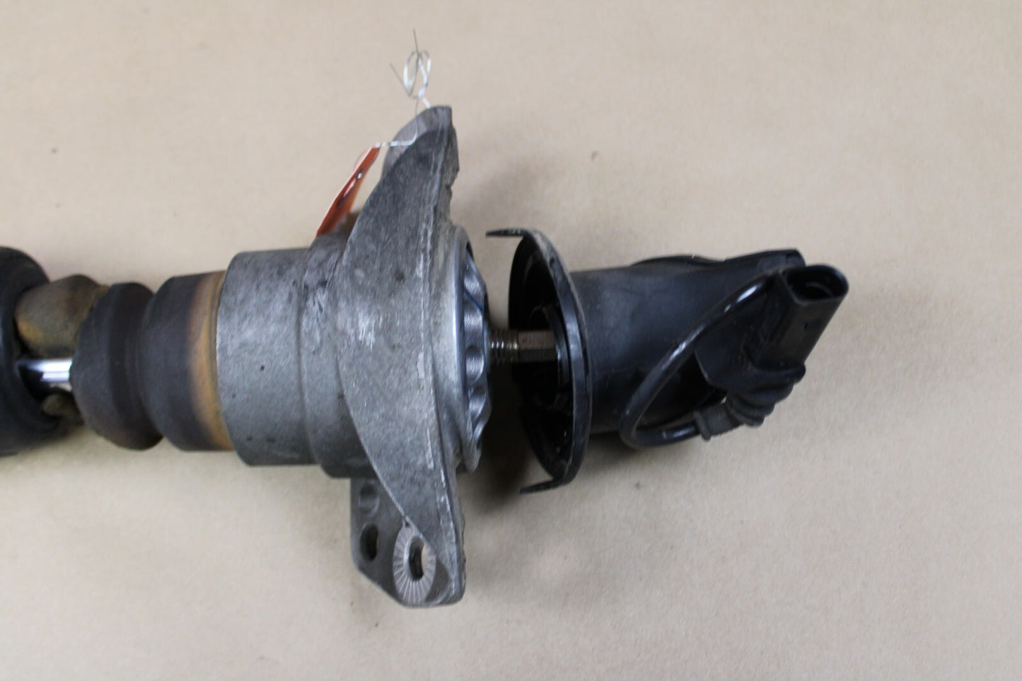 2012-2018 OEM Audi S6 S7 S8 Rear RH Passener Shock Strut Absorber 4G0 616 031 AA