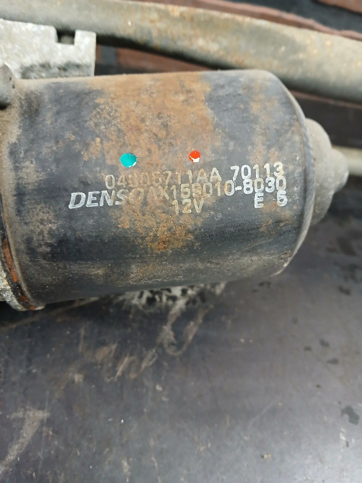 2005-2009 Chrysler 300 Windshield Wiper Motor & Linkage 04005711aa