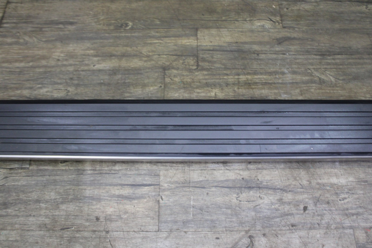 2016-2018 Chevy Silverado Crew Cab Passenger Side Running Board Panel Step Only