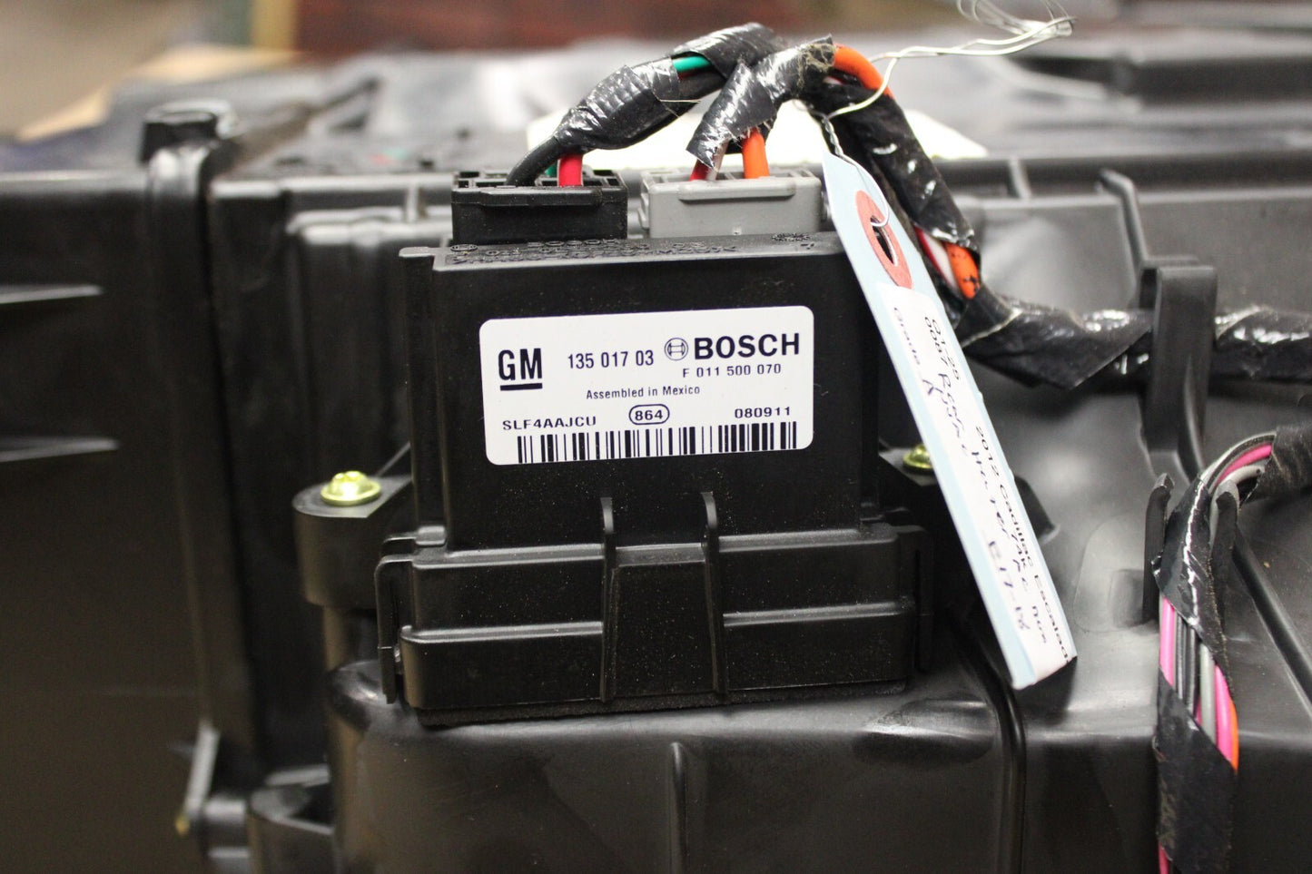 2007-2013 Cadillac Escalade Rear Heater Core Box A/C HVAC Box Assembly Blower