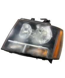 2007-2014 Chevy Suburban Tahoe Avalanche Driver LH Side Headlight 15950807