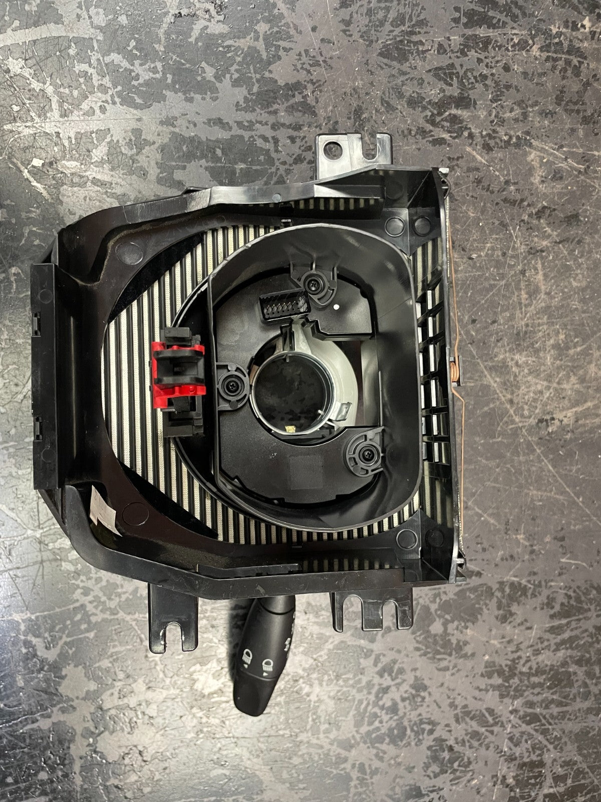 05-10 Challenger/Charger/300/Magnum Turn Signal&Wiper Multifunction Switch Bezel