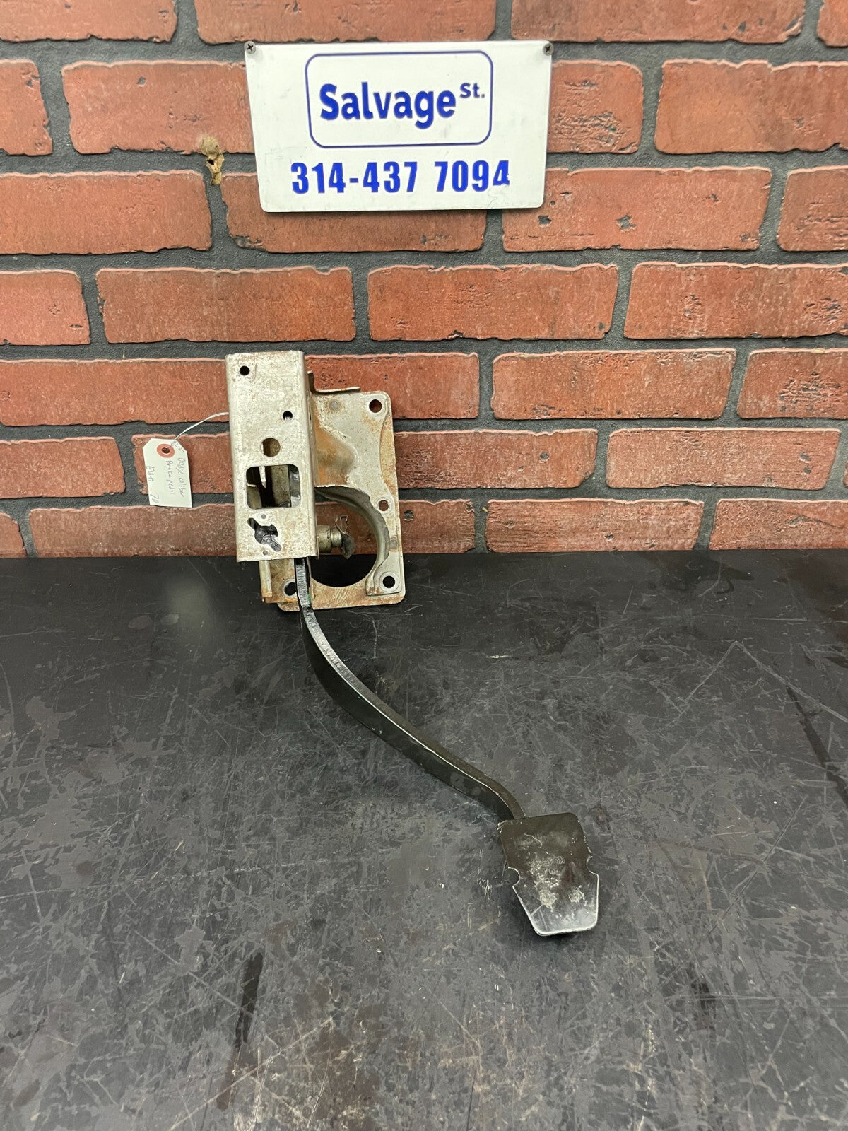 05105522AG BRAKE PEDAL M/T MANUAL DODGE CALIBER MOPAR 2007 2008 2009 2137348