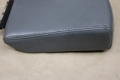 05-10 JEEP COMMANDER GRAND CHEROKEE CENTER CONSOLE ARMREST LID TOP BEIGE LEATHER