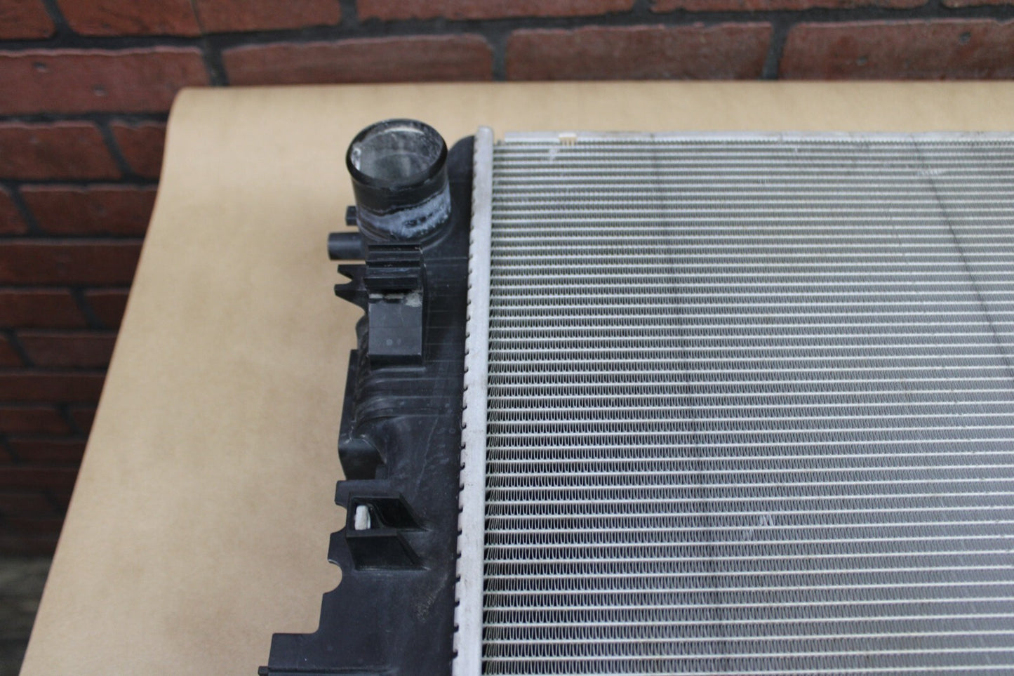 2009-2021 Ram 1500 V8 5.7L Hemi 4.7L Engine Cooling Radiator Assembly 195k Miles