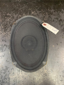 2005-2006 CHRYSLER 300 REAR DOOR RADIO SPEAKER RIGHT LEFT PANEL 6X9 05059063AB