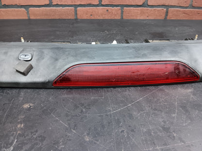 2007-2012 Dodge Caliber Rear Tailgate Spoiler w/ Third Brake Light oyq84trma