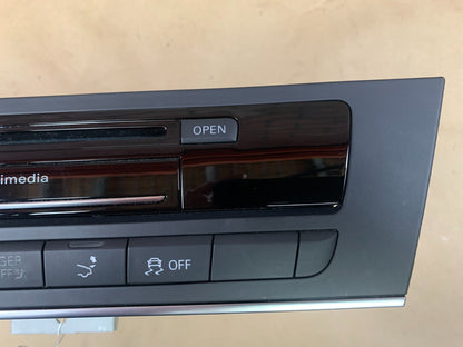 2012-2018 Audi A5/A6/A7 Quattro AM FM CD MP3 Radio Receiver 4G1 608 071 OEM