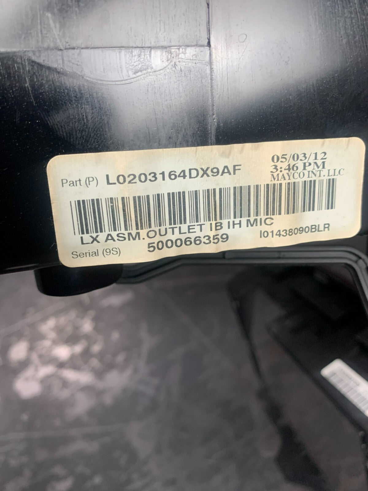 2011-2014 CHRYSLER 300 8.4" CENTER CLIMATE VENT DISPLAY TRIM BEZEL L0203163DX9A