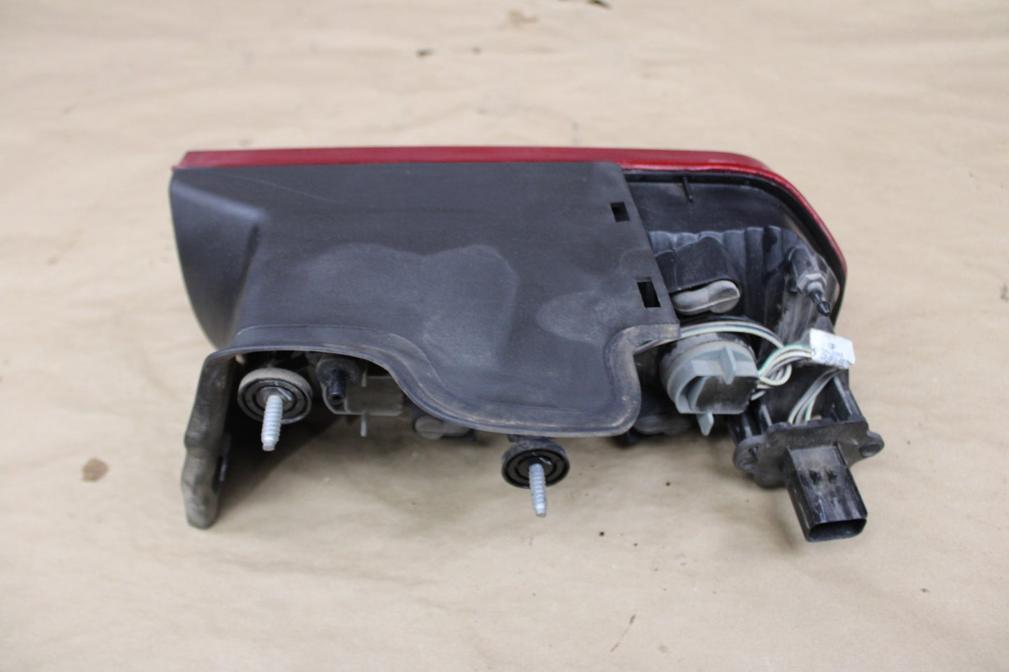 2008-2014 Dodge Challenger SRT8 Driver LH Left Side Tail Light Taillight OEM