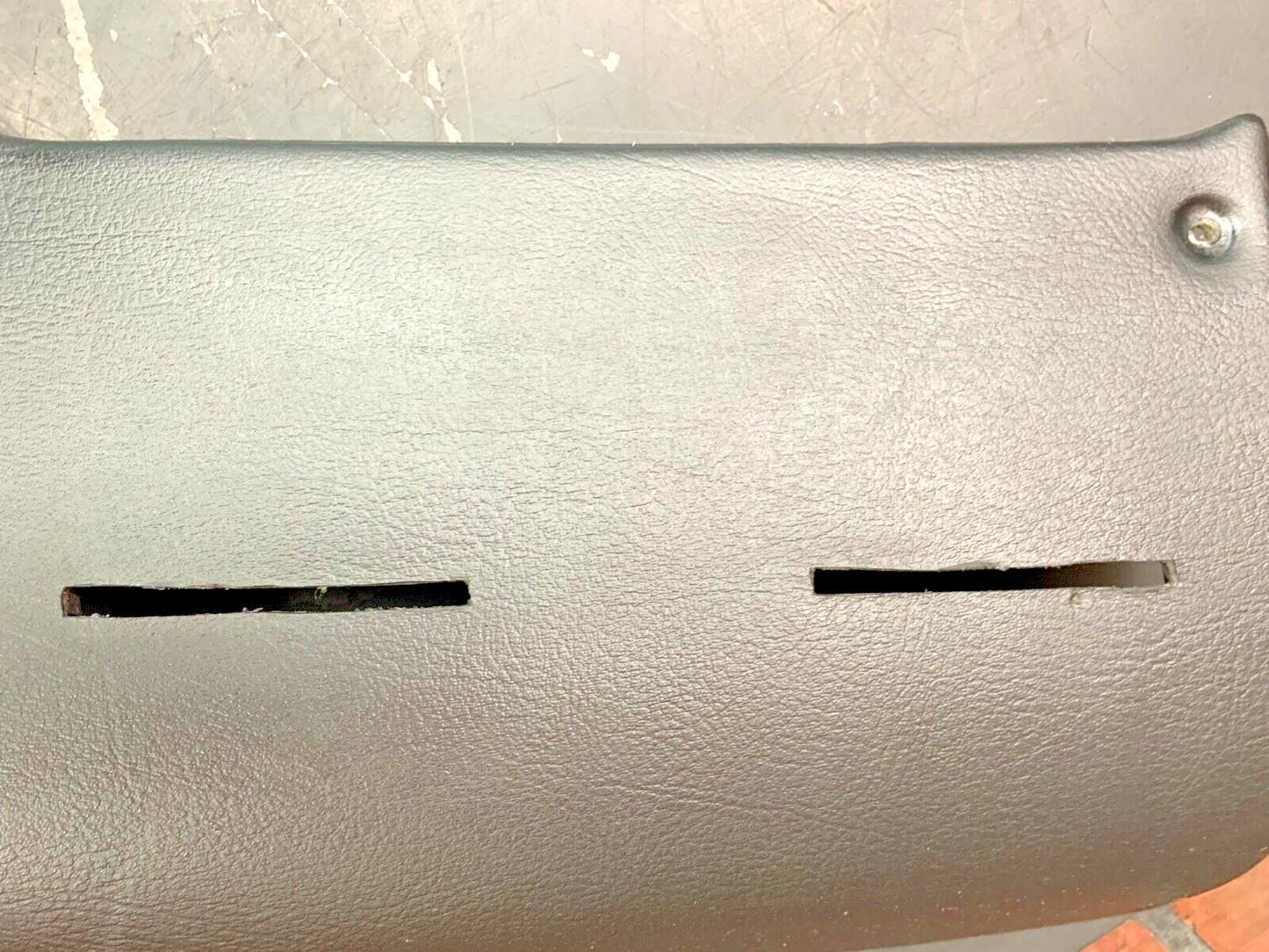 1997-2002 Gen 2 OEM Dodge Viper "T" Rear Center Console Bulkhead Light Damage