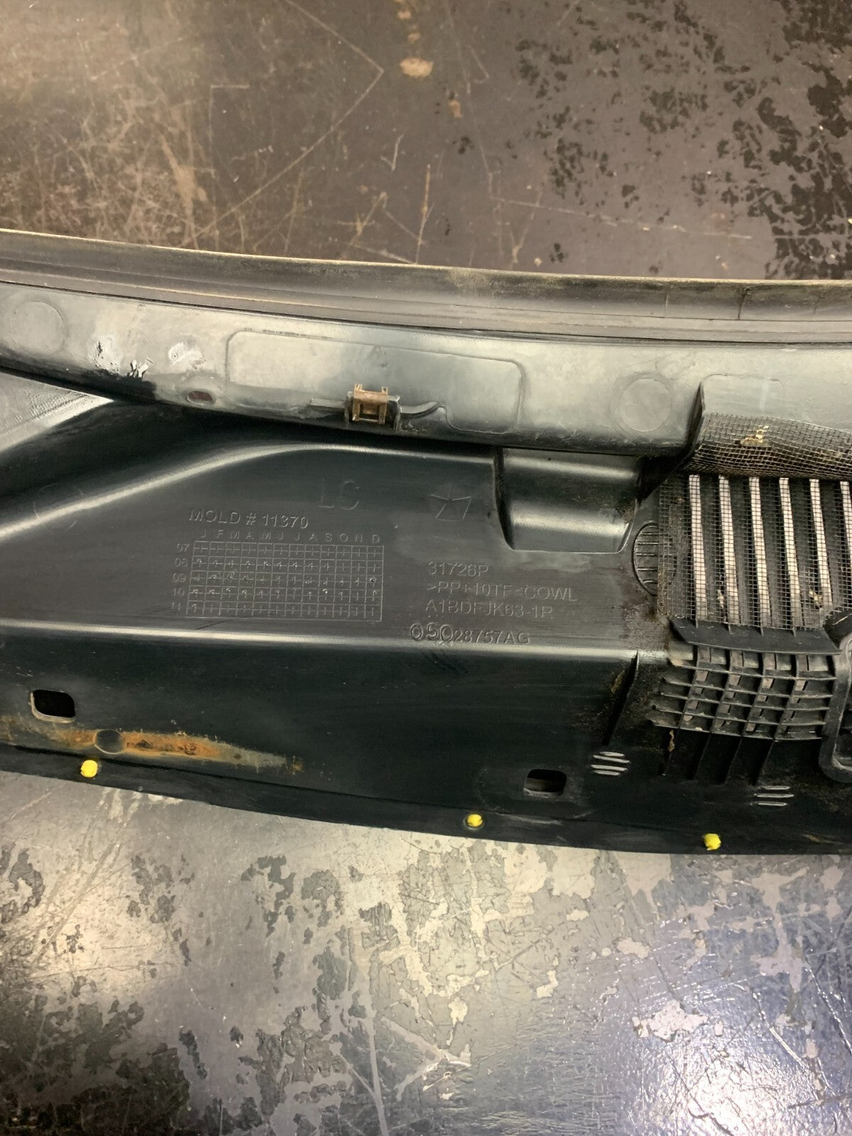 2008-23 Dodge Challenger SRT Windshield Defroster Vent Panel Cowl OEM 05028757AG