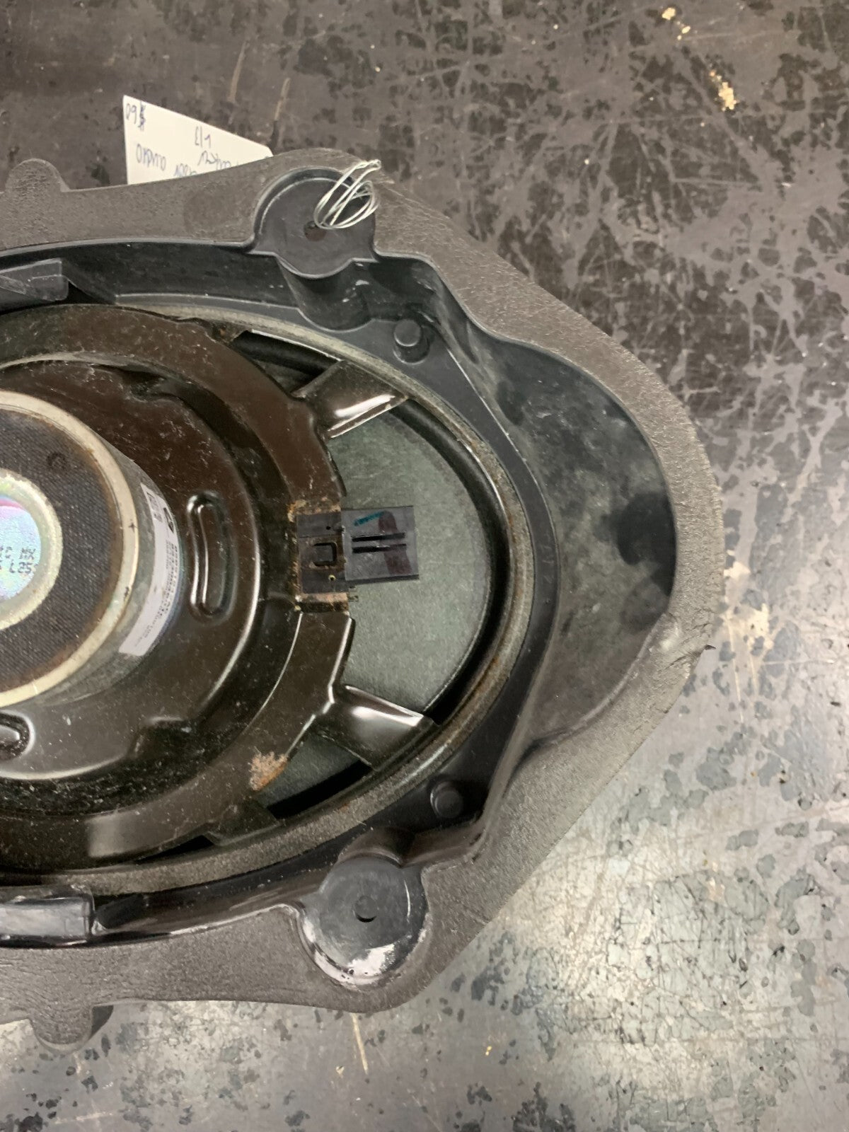 2012-2023 DODGE CHALLENGER SRT 6.4L OEM FRONT RIGHT OR LEFT DOOR AUDIO SPEAKER.