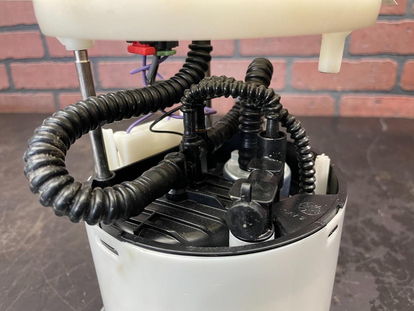 2012-2014 Jeep GRAND CHEROKEE IV WK WK2 6.4 SRT8 Fuel Pump Assembly 5181683AA