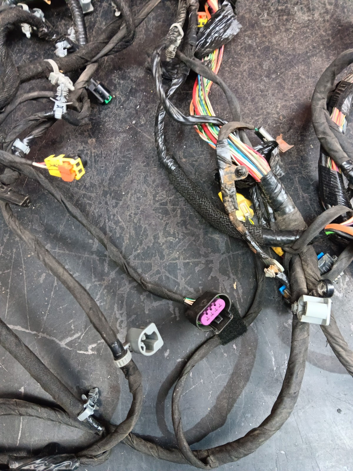 2013 Dodge Dart Mopar Unified Body Wiring Wire Harness Assembly 68171526AC