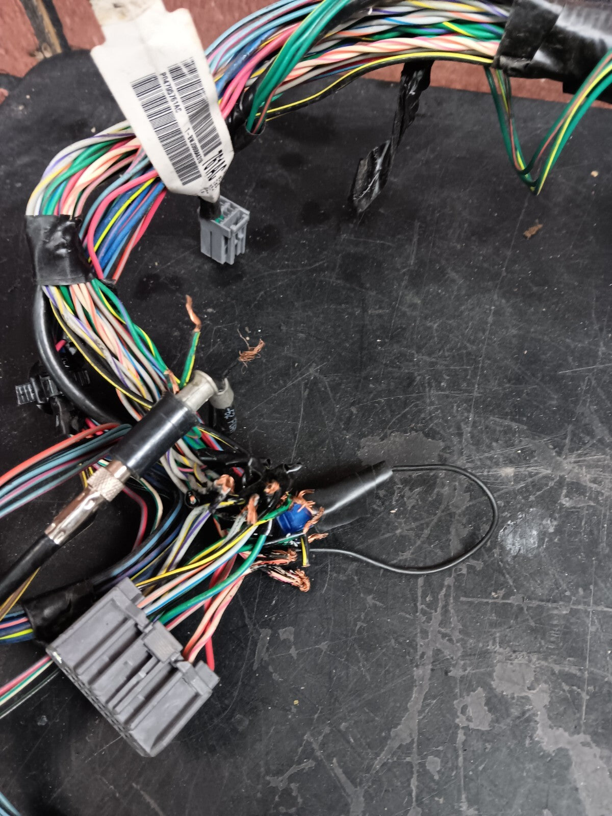 2007-2008 Dodge Caliber Dash Instrument Panel Wire Wiring Harness 05084239AE